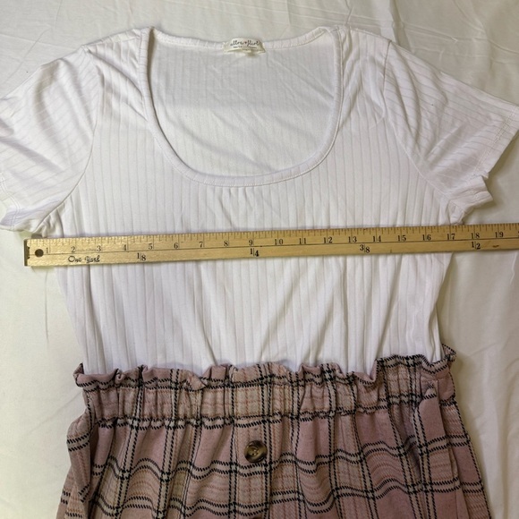 Ultra Flirt brand Plaid Button-Front Skirt in Pink with attached top dress - Picture 9 of 10